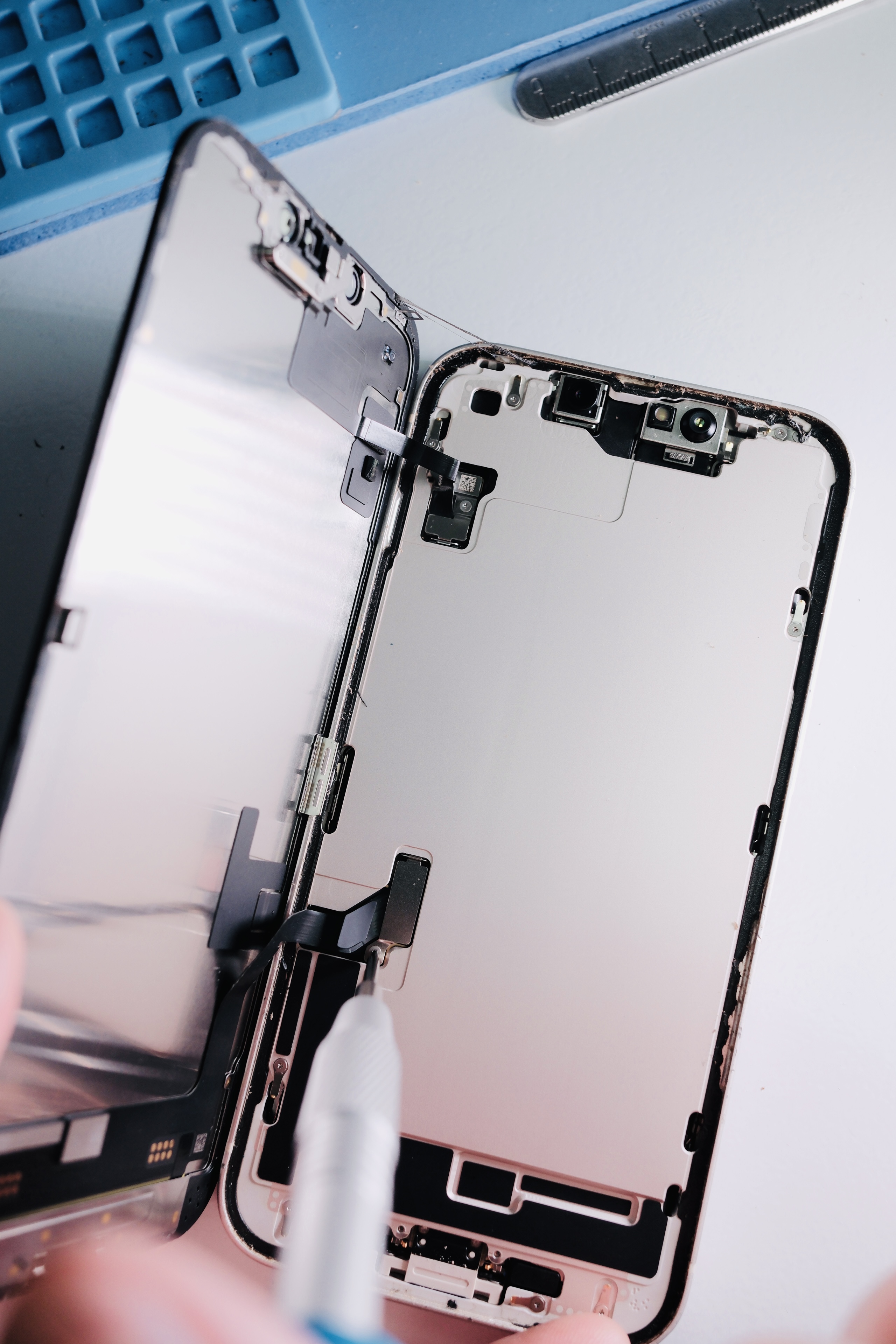 Screen repair